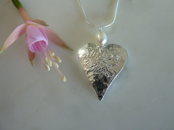medium silver heart pendant