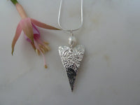 slender silver heart & pearl pendant