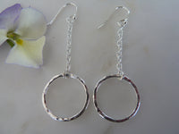 silver circle chain drop earrings