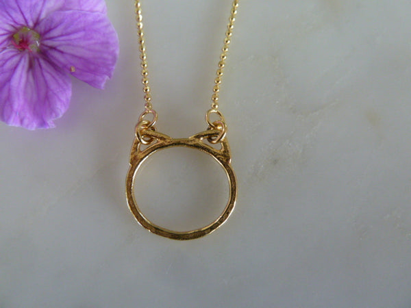 gold small cat necklace