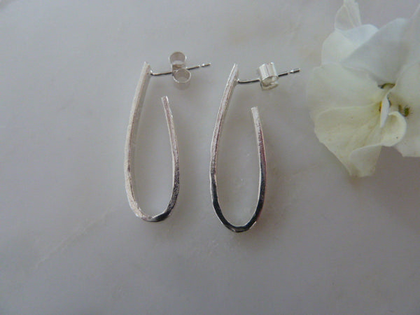 medium silver loop earrings
