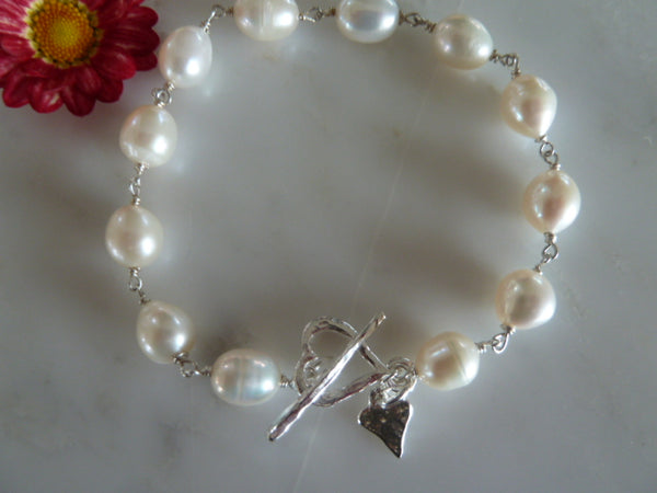 silver & freshwater pearl bracelet